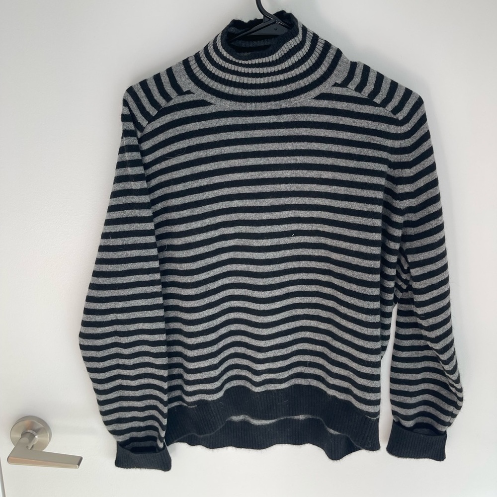 Vince Striped Black and Gray Turtle Neck